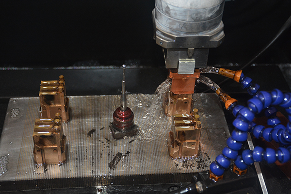 模具火花機加工 模具火花機加工