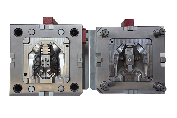 塑膠成型模具 塑膠成型模具