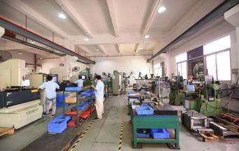 銘洋宇通塑料模具廠導讀《心法》—關于勤奮的環節。