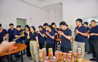 感恩思剛學長對于《經營十二條》把追求全體從業人員物質和精神兩方面幸福章節的精彩分享。